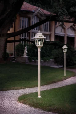 Gorizia Lampadaire D'extérieur En Métal Blanc