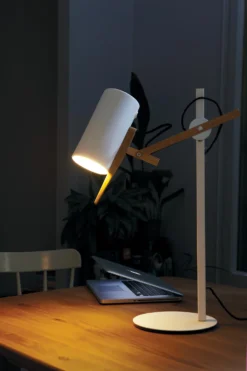 Marset Lampe De Bureau Blanche Et Bois, Design Scantling