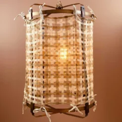 Lanterne Thaïlandaise Métal Et Tissu Ajouré Beige Et écru L -Magasin D'Éclairage Domestique lanterne thailandaise metal et tissu ajoure taupe et ecru uni l 4