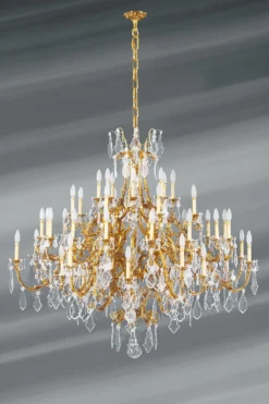 Très Grand Lustre Doré Louis XV Cristal De Bohème Bronze